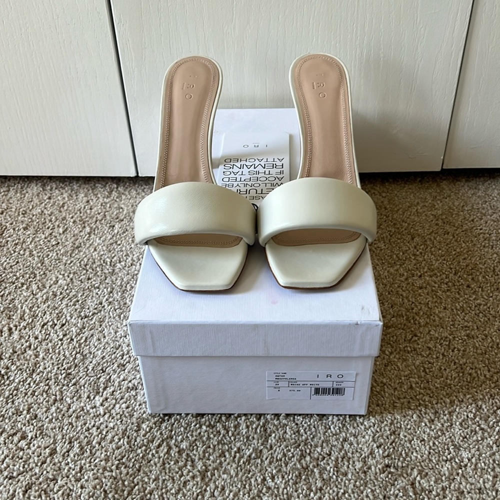 IRO Yolanda Heels